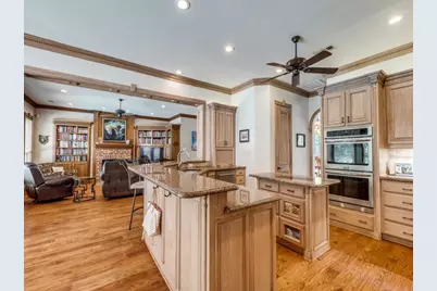 100 Bentwood Court, Denton, TX 76210 - Photo 9