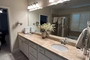 316 Warwick Blvd, Lewisville, TX 75056 - Photo 13
