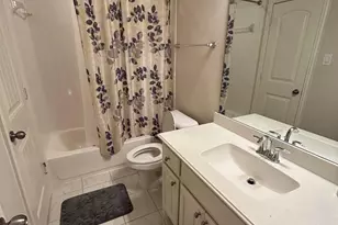 316 Warwick Blvd, Lewisville, TX 75056 - Photo 17