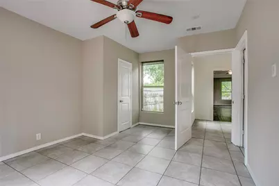 818 E Woodin Boulevard, Dallas, TX 75216 - Photo 27