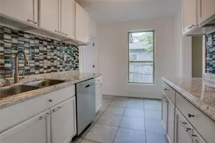 818 E Woodin Blvd, Dallas, TX 75216 - Photo 19