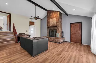 12912 Spring Valley Rd, Moody, TX 76557 - Photo 9