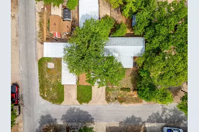 5704 Campfire Lane, Granbury, TX 76049 - Photo 11