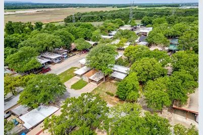 5704 Campfire Lane, Granbury, TX 76049 - Photo 5