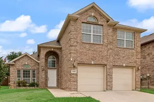 1404 Ashby Dr, Lewisville, TX 75067 - Photo 3