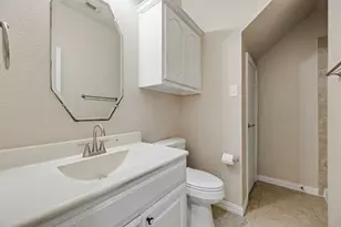 1404 Ashby Dr, Lewisville, TX 75067 - Photo 25