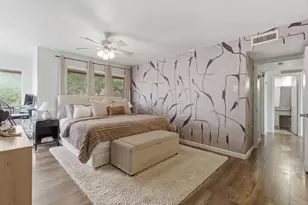 10566 High Hollows Dr, Dallas, TX 75230 - Photo 17