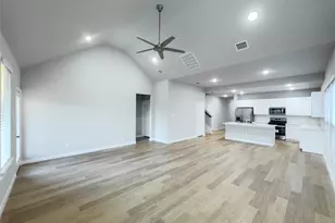 566 Silver Spgs Ln, Lavon, TX 75166 - Photo 17