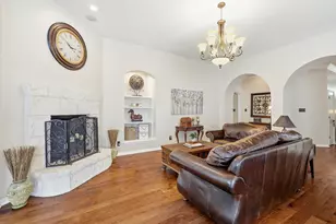 8404 Bridge St, North Richland Hills, TX 76180 - Photo 9
