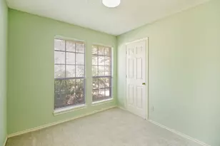 3303 Greenglen Cir, Carrollton, TX 75007 - Photo 15