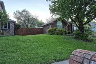 3303 Greenglen Cir, Carrollton, TX 75007 - Photo 3