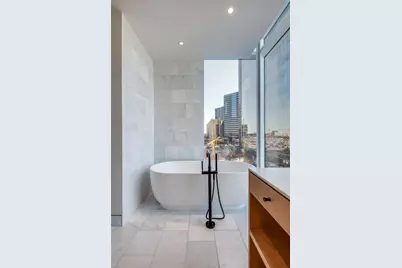 1747 Leonard Street #403, Dallas, TX 75201 - Photo 3