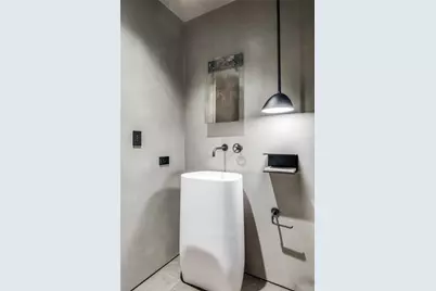 1747 Leonard Street #403, Dallas, TX 75201 - Photo 17
