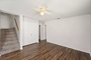 404 Kings Way Dr, Mansfield, TX 76063 - Photo 7