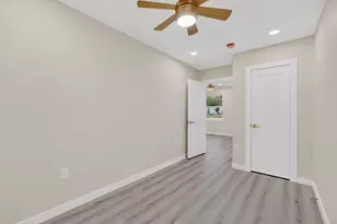1103 N Sherman St, Ennis, TX 75119 - Photo 29