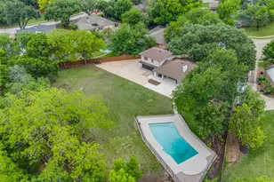 2400 Timbercreek Dr, Plano, TX 75075 - Photo 17