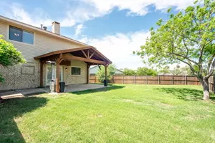 2621 Carmel Cir, Carrollton, TX 75006 - Photo 25