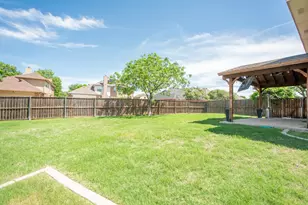 2621 Carmel Cir, Carrollton, TX 75006 - Photo 27