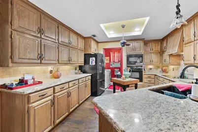 821 Red Oak Drive, Mansfield, TX 76063 - Photo 11