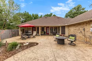 821 Red Oak Dr, Mansfield, TX 76063 - Photo 29