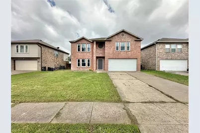 3165 Spyglass Drive, Grand Prairie, TX 75052 - Photo 1