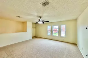 3165 Spyglass Dr, Grand Prairie, TX 75052 - Photo 17