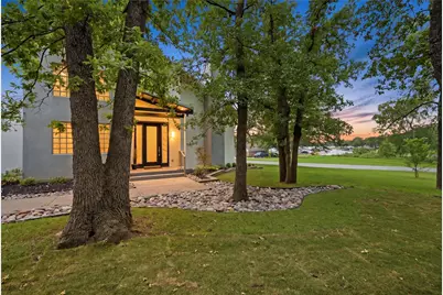 316 Comanche Drive, Lake Kiowa, TX 76240 - Photo 5