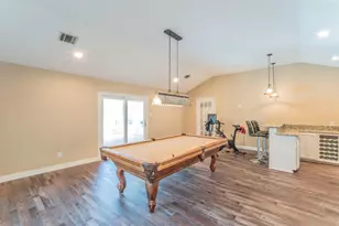 1804 Lincolnshire Dr, Bedford, TX 76021 - Photo 11