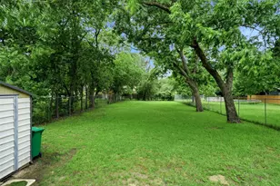 317 S Walker St, Mesquite, TX 75149 - Photo 7