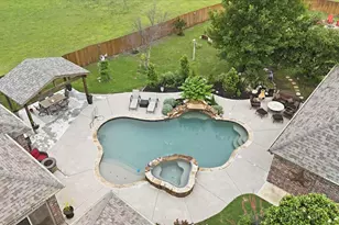 1316 Durango Springs Dr, Fort Worth, TX 76052 - Photo 39