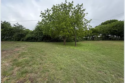 1075 Pluto Road, Milford, TX 76670 - Photo 3