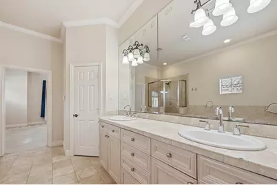 1020 Pavillion Street, Dallas, TX 75204 - Photo 21