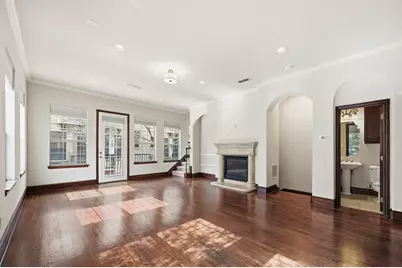 1020 Pavillion Street, Dallas, TX 75204 - Photo 5