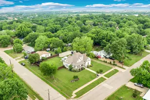 603 Highland Ave, Waxahachie, TX 75165 - Photo 3