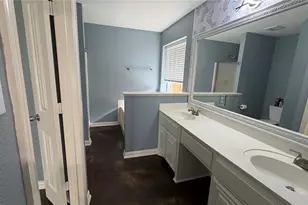 1510 White Willow Ln, Arlington, TX 76002 - Photo 11