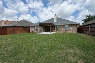 1510 White Willow Ln, Arlington, TX 76002 - Photo 13