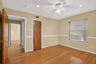 7132 Sorenson Circle, Dallas, TX 75227 - Photo 15