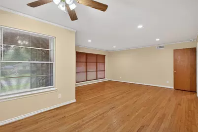 7132 Sorenson Circle, Dallas, TX 75227 - Photo 9