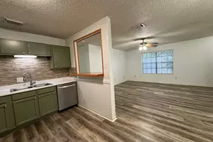 11919 Averett Ct, Fort Worth, TX 76008 - Photo 5