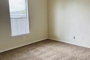 1627 Summerhill Ct, Granbury, TX 76049 - Photo 13