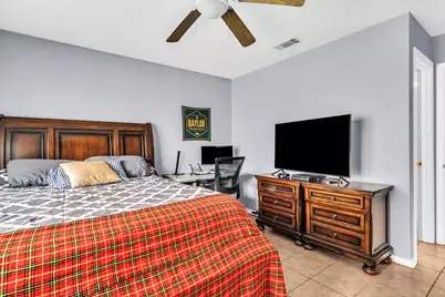 1302 Speight Avenue, Waco, TX 76706 - Photo 17