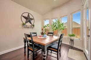 2822 Exeter Dr, Trophy Club, TX 76262 - Photo 11