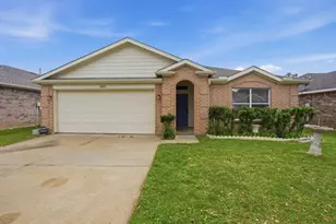 8424 Horse Whisper Ln, Fort Worth, TX 76131 - Photo 3