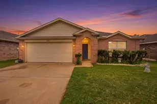 8424 Horse Whisper Ln, Fort Worth, TX 76131 - Photo 1