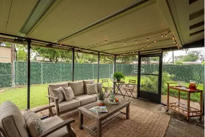 825 Brentwood Lane, Richardson, TX 75080 - Photo 13