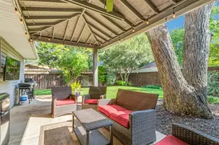 7105 Bennington Dr, Dallas, TX 75214 - Photo 23