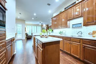 4010 Brooks Ct, Highland Village, TX 76226 - Photo 7