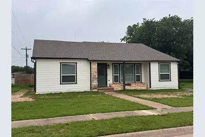 410 S Hannaford Street, Granbury, TX 76048 - Photo 3