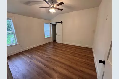410 S Hannaford Street, Granbury, TX 76048 - Photo 17