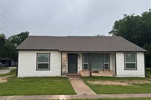 410 S Hannaford St, Granbury, TX 76048 - Photo 1
